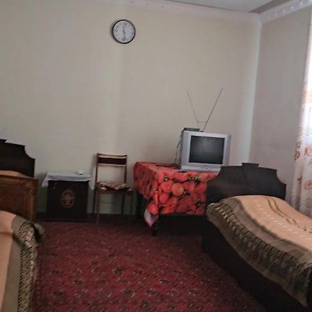 Western House Bed & Breakfast Qorowul Exterior foto