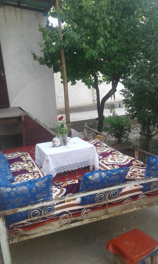 Western House Bed & Breakfast Qorowul Exterior foto